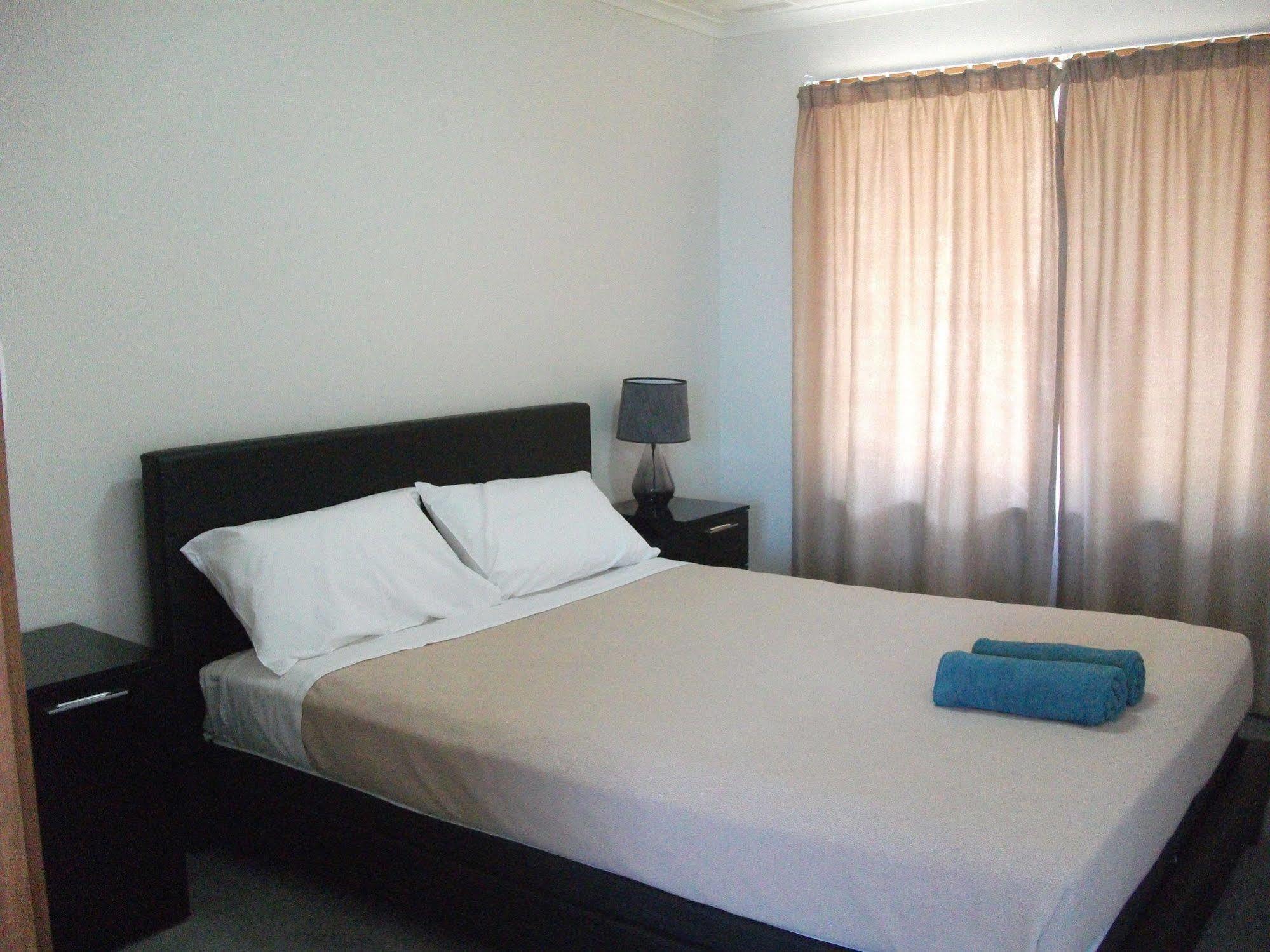 Gum Tree Caravan Park Port Fairy Exterior photo